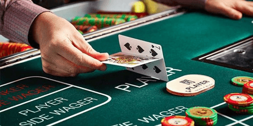 How to Play Online Baccarat 